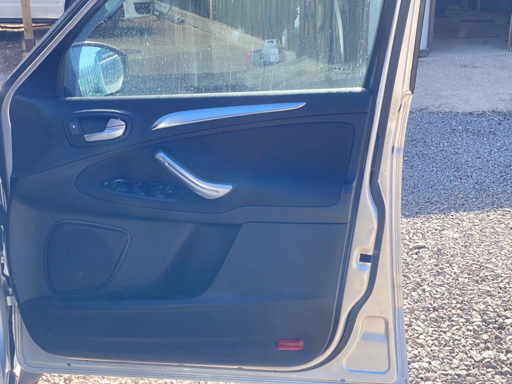 Used Ford S-Max 2011 for sale - 78044538: Photo 46