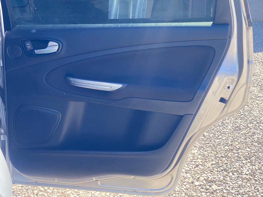 Used Ford S-Max 2011 for sale - 78044538: Photo 50