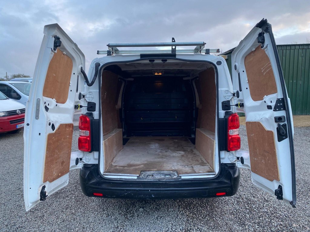 Used Peugeot Expert 2018 for sale - 77177944: Photo 11