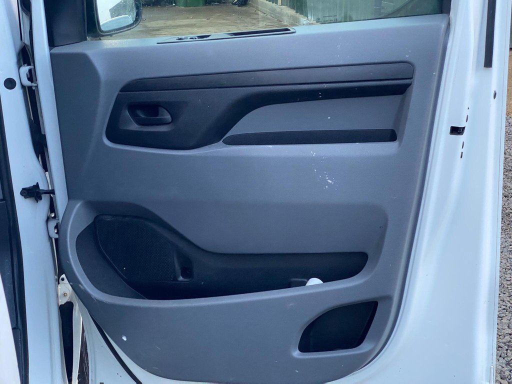 Used Peugeot Expert 2018 for sale - 77177944: Photo 41