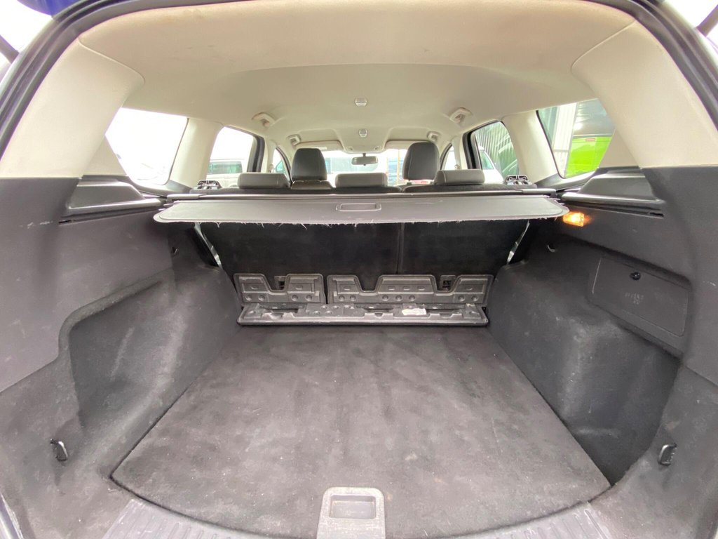 Used Ford Kuga 2015 for sale - 76333990: Photo 13