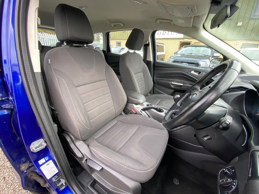 Used Ford Kuga 2015 for sale - 76333990: Photo 32