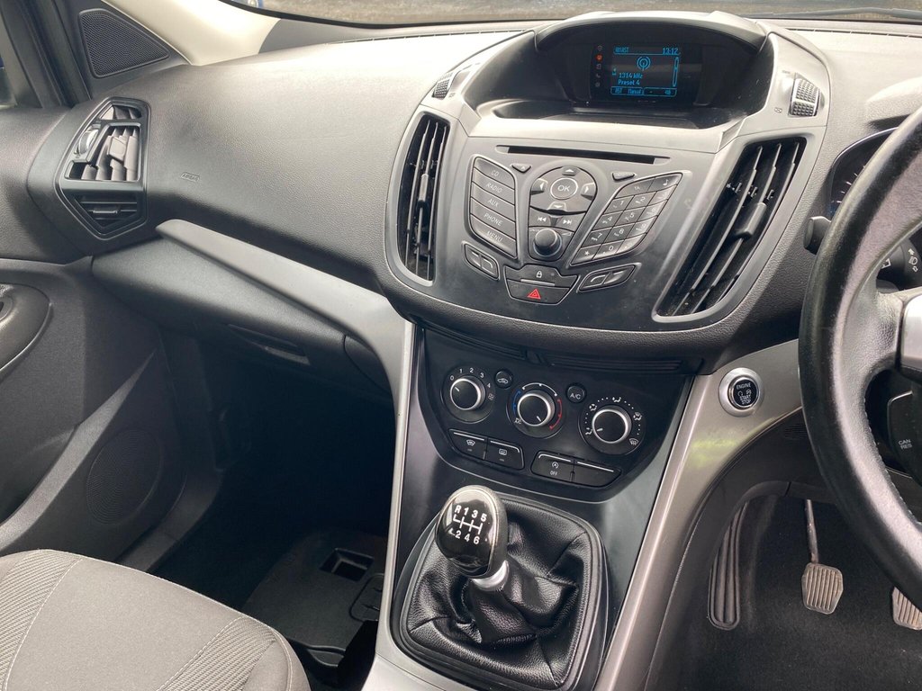 Used Ford Kuga 2015 for sale - 76333990: Photo 33