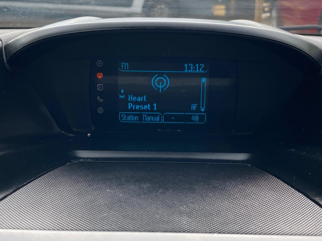 Used Ford Kuga 2015 for sale - 76333990: Photo 34