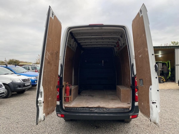 Used Volkswagen Crafter 2012 for sale - 76228983: Photo 10