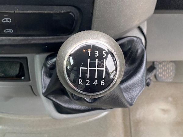 Used Volkswagen Crafter 2012 for sale - 76228983: Photo 39