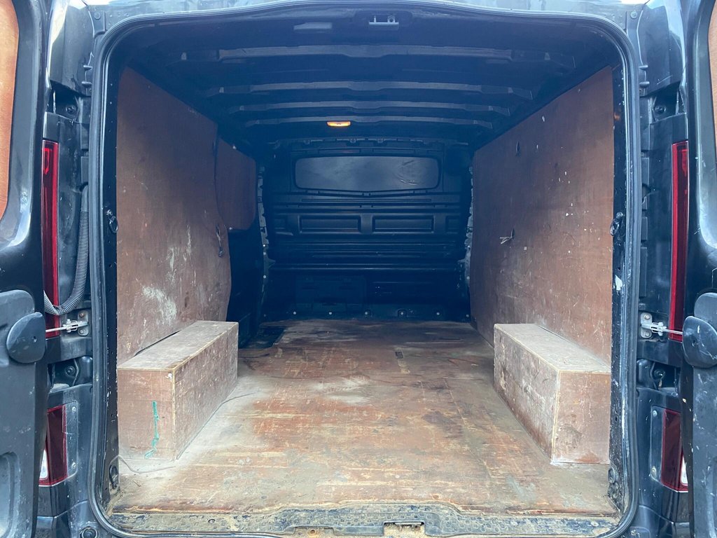 Used Vauxhall Vivaro 2015 for sale - 77388834: Photo 47