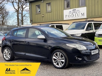 Used Renault Megane 2010 for sale - 77315990: Photo
