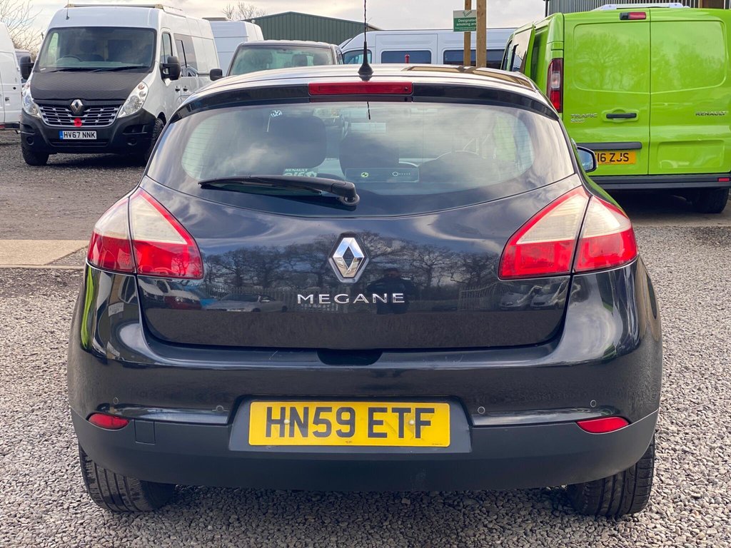 Used Renault Megane 2010 for sale - 77315990: Photo 20