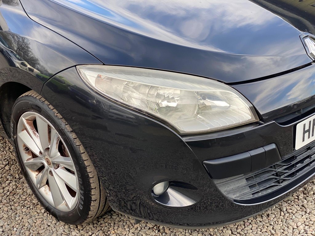 Used Renault Megane 2010 for sale - 77315990: Photo 22