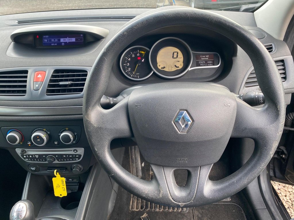 Used Renault Megane 2010 for sale - 77315990: Photo 36