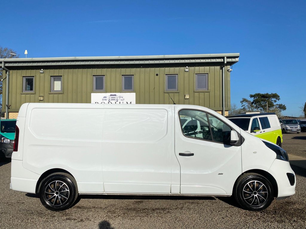 Used Vauxhall Vivaro 2015 for sale - 77991116: Photo 23
