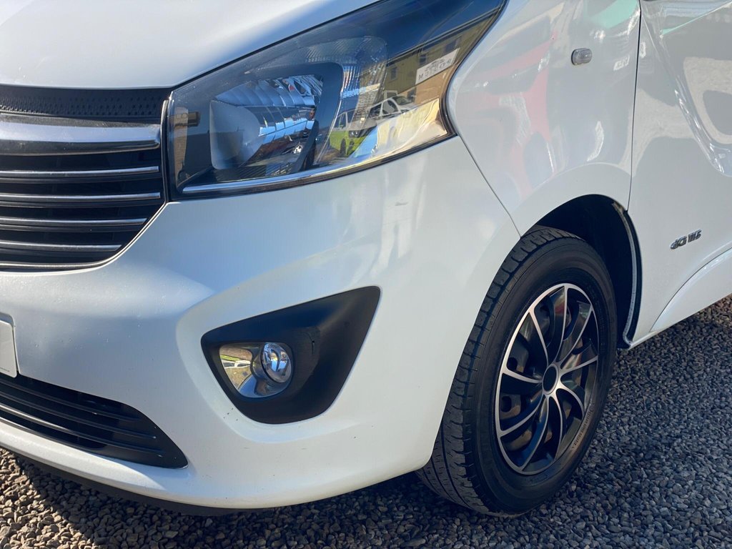 Used Vauxhall Vivaro 2015 for sale - 77991116: Photo 26