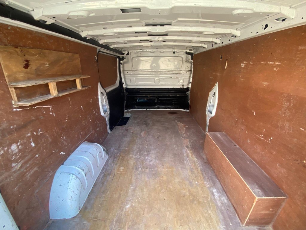 Used Vauxhall Vivaro 2015 for sale - 77991116: Photo 48