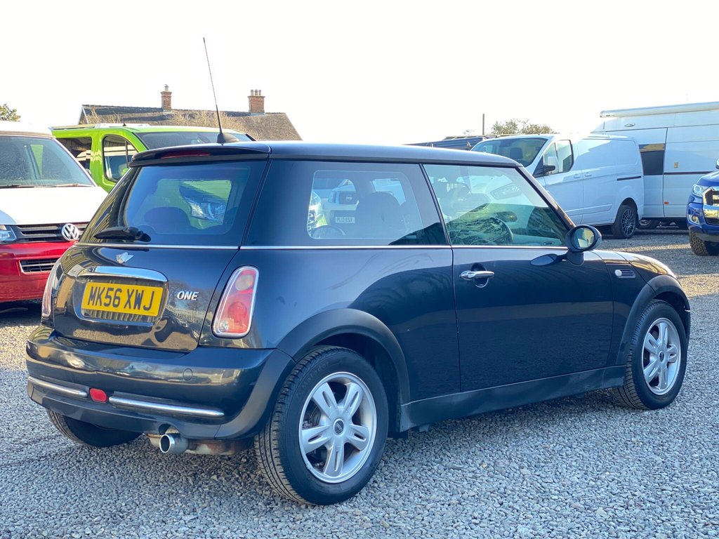 Used MINI Hatch 2006 for sale - 77054211: Photo 4