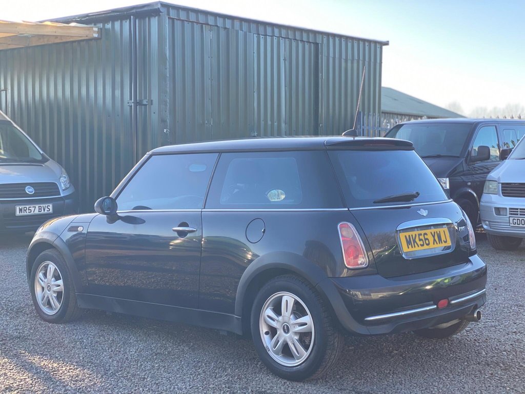 Used MINI Hatch 2006 for sale - 77054211: Photo 5