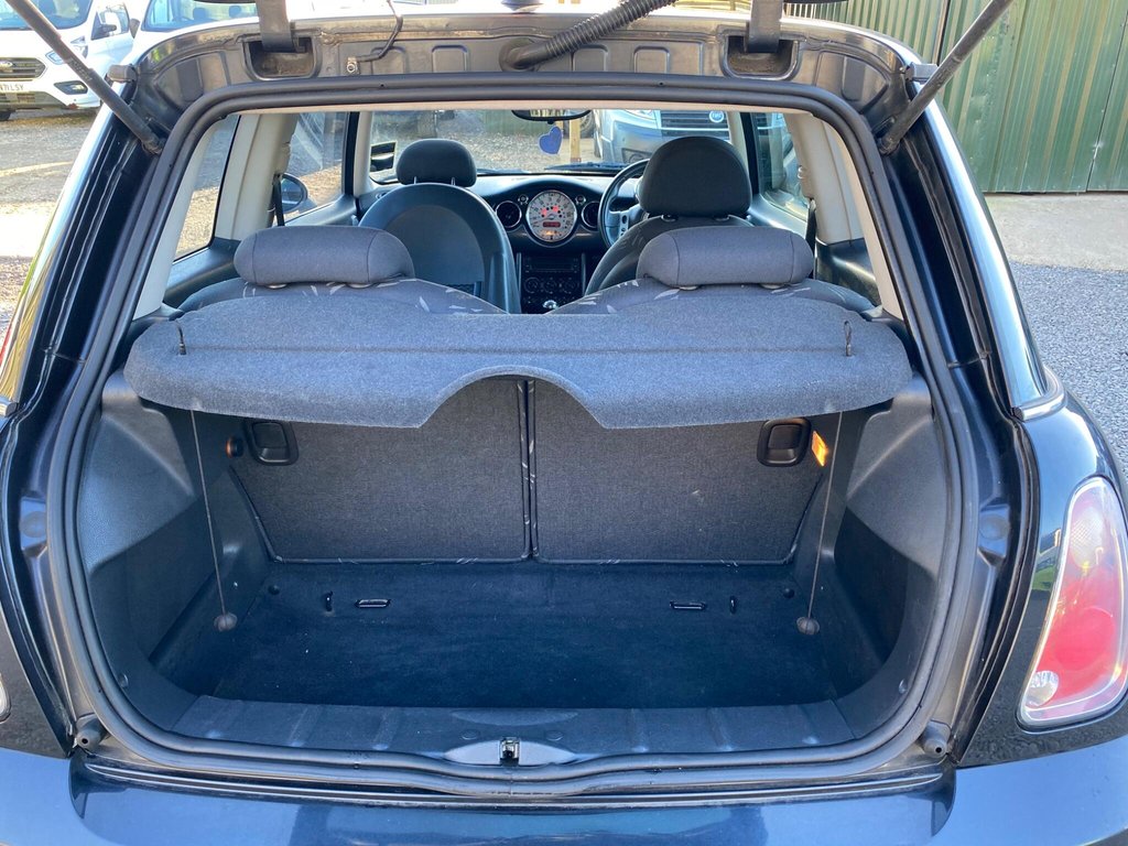Used MINI Hatch 2006 for sale - 77054211: Photo 9