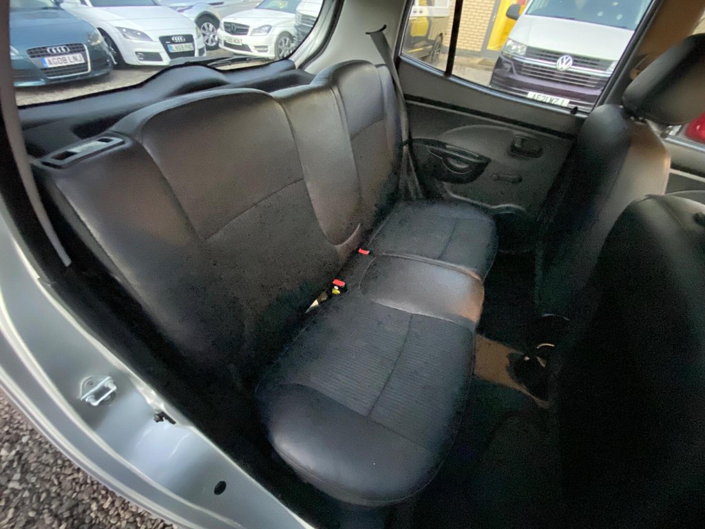 Used Kia Picanto 2010 for sale - 77171985: Photo 42