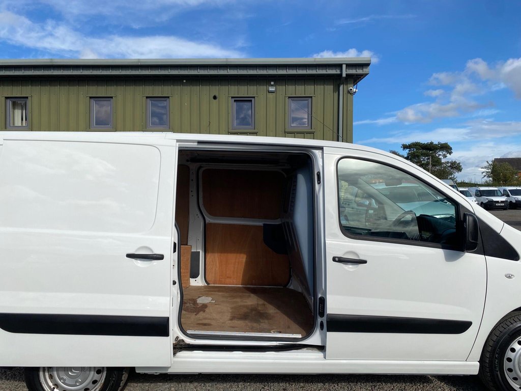 Used Citroen Dispatch 2014 for sale - 76610336: Photo 38