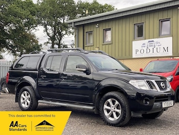 Used Nissan Navara 2015 for sale - 79562901: Photo