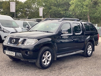 Used Nissan Navara 2015 for sale - 79562901: Photo