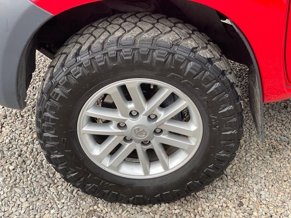 Used Toyota Hilux 2013 for sale - 76176132: Photo 17