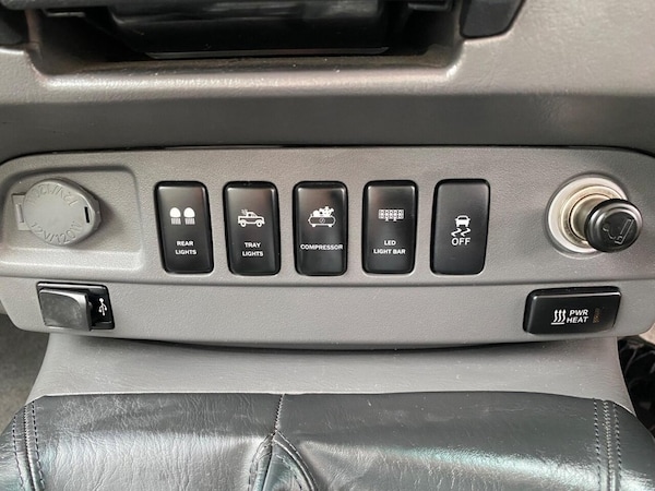 Used Toyota Hilux 2013 for sale - 76176132: Photo 35