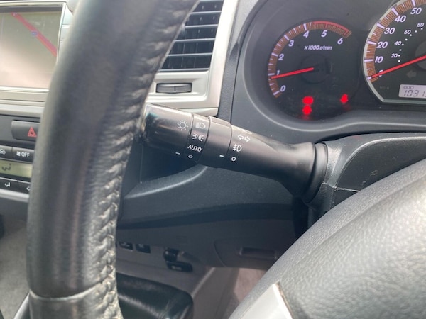 Used Toyota Hilux 2013 for sale - 76176132: Photo 38