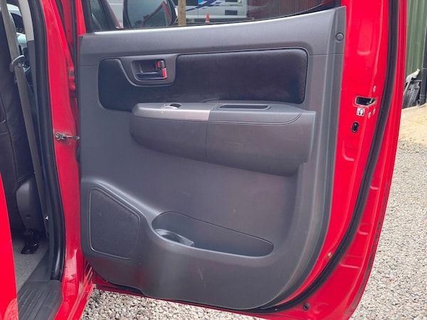 Used Toyota Hilux 2013 for sale - 76176132: Photo 47