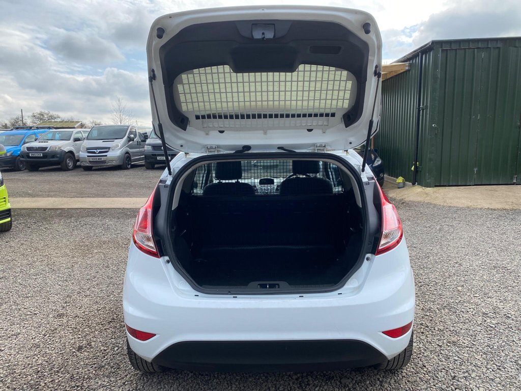 Used Ford Fiesta 2015 for sale - 77734386: Photo 10