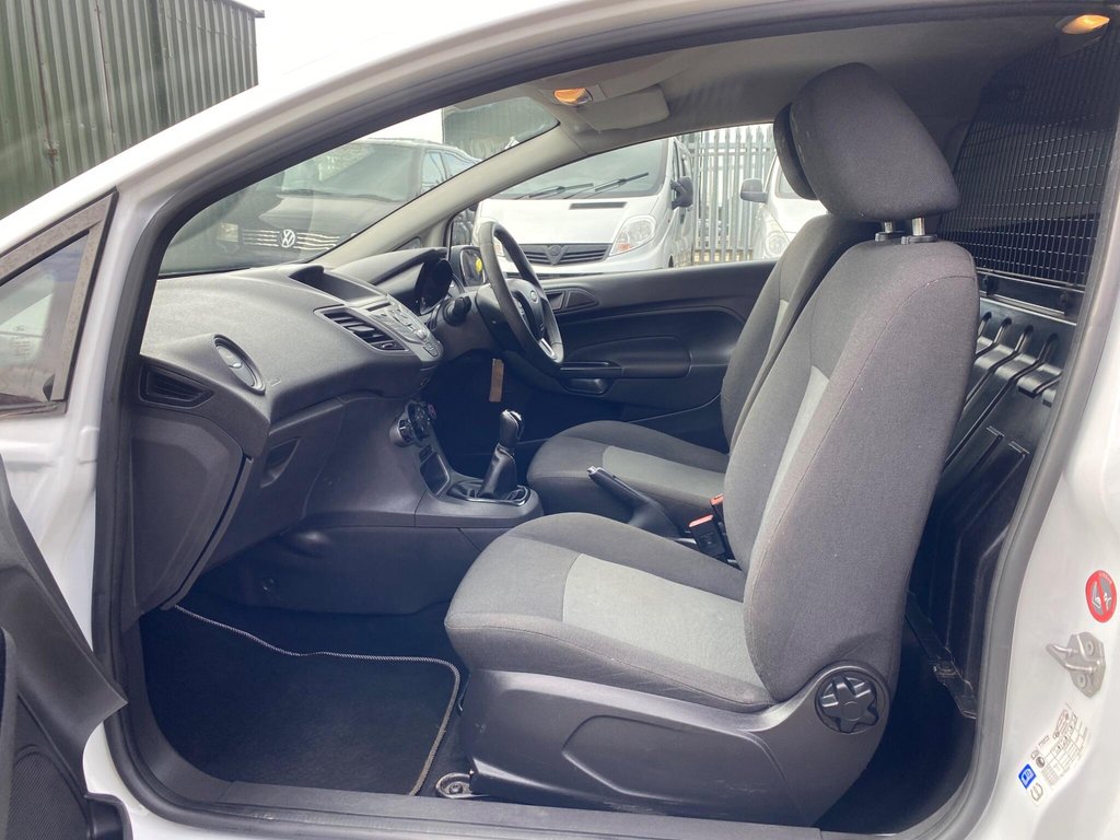 Used Ford Fiesta 2015 for sale - 77734386: Photo 12