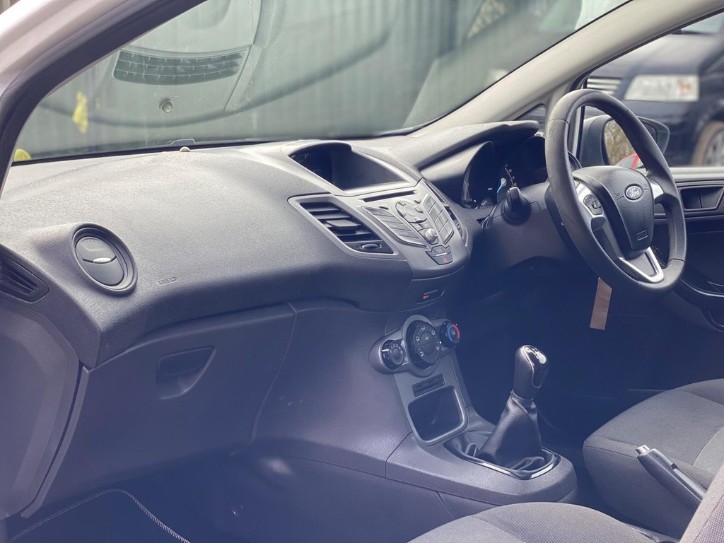 Used Ford Fiesta 2015 for sale - 77734386: Photo 38