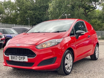 Used Ford Fiesta Van 2017 for sale - 75318487: Photo