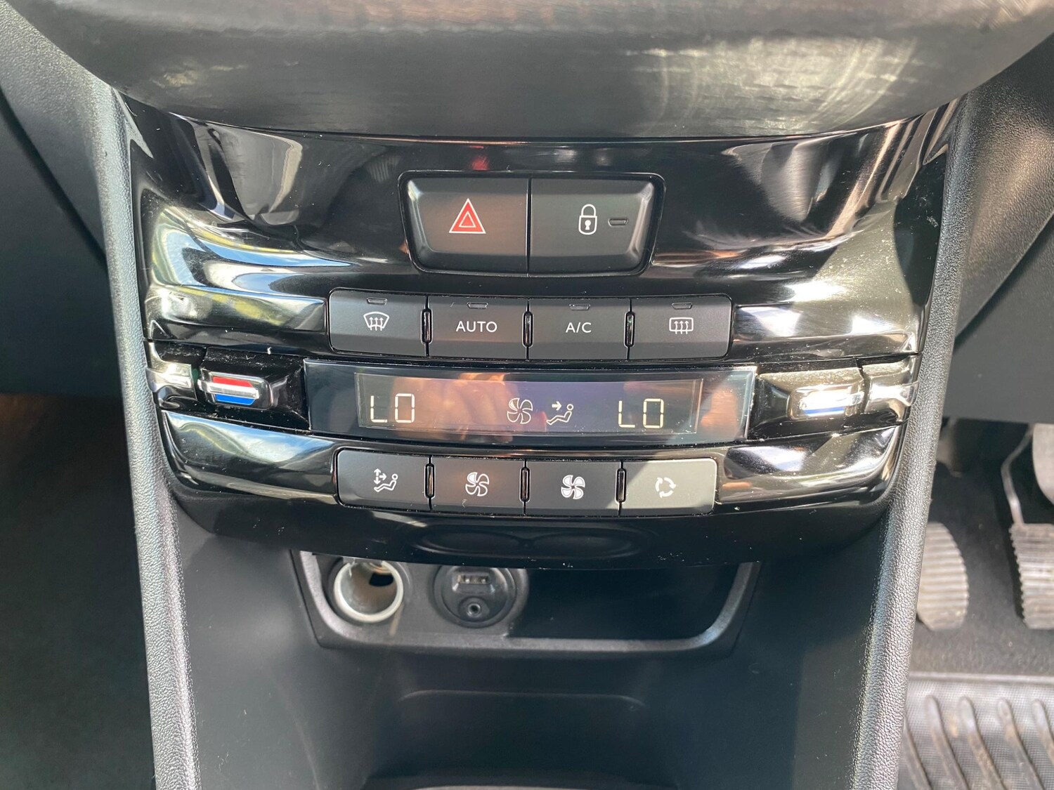 Vehicle 35