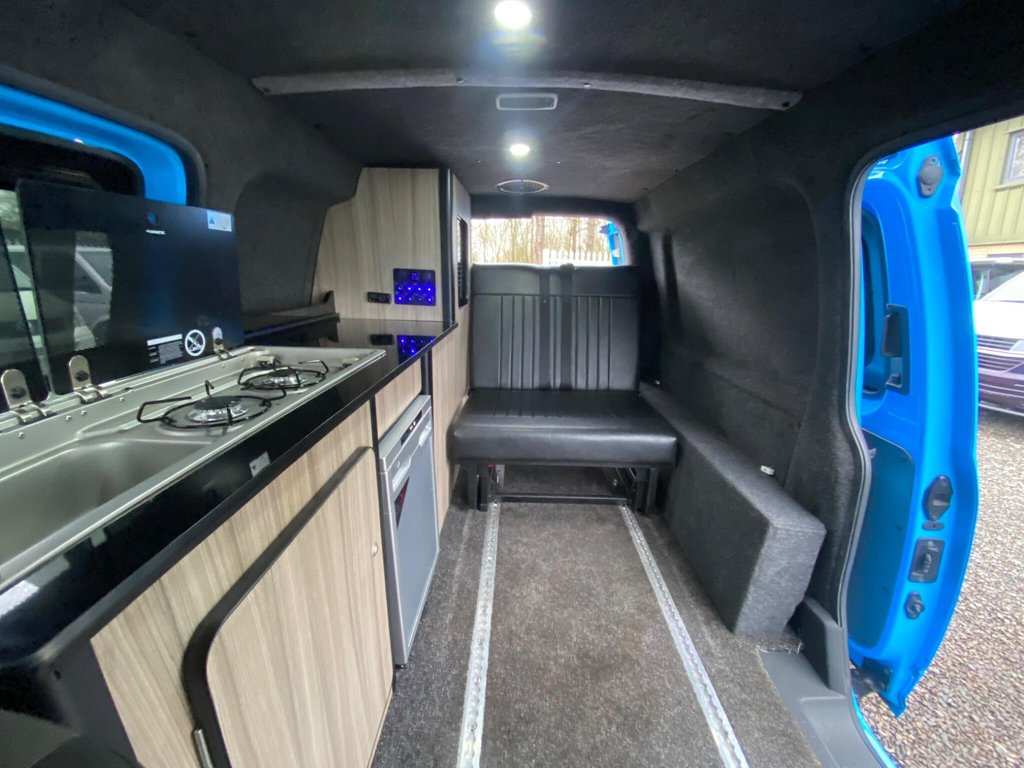 Used Volkswagen Caddy Maxi 2016 for sale - 76888599: Photo 35