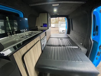 Used Volkswagen Caddy Maxi 2016 for sale - 76888599: Photo