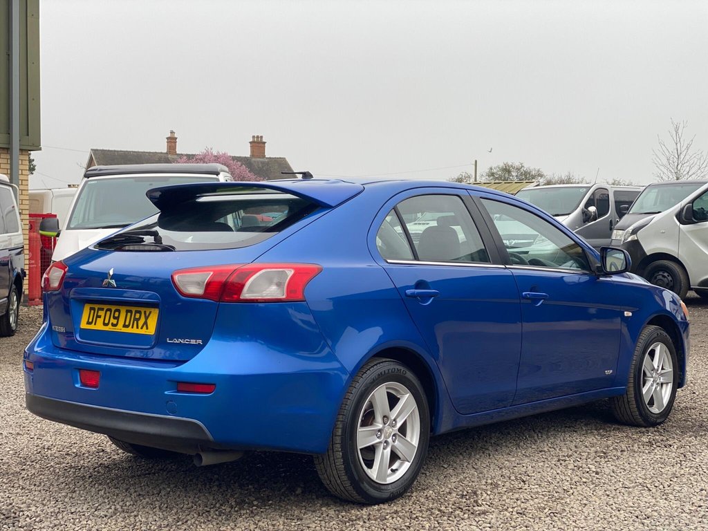 Used Mitsubishi Lancer 2009 for sale - 77780591: Photo 5