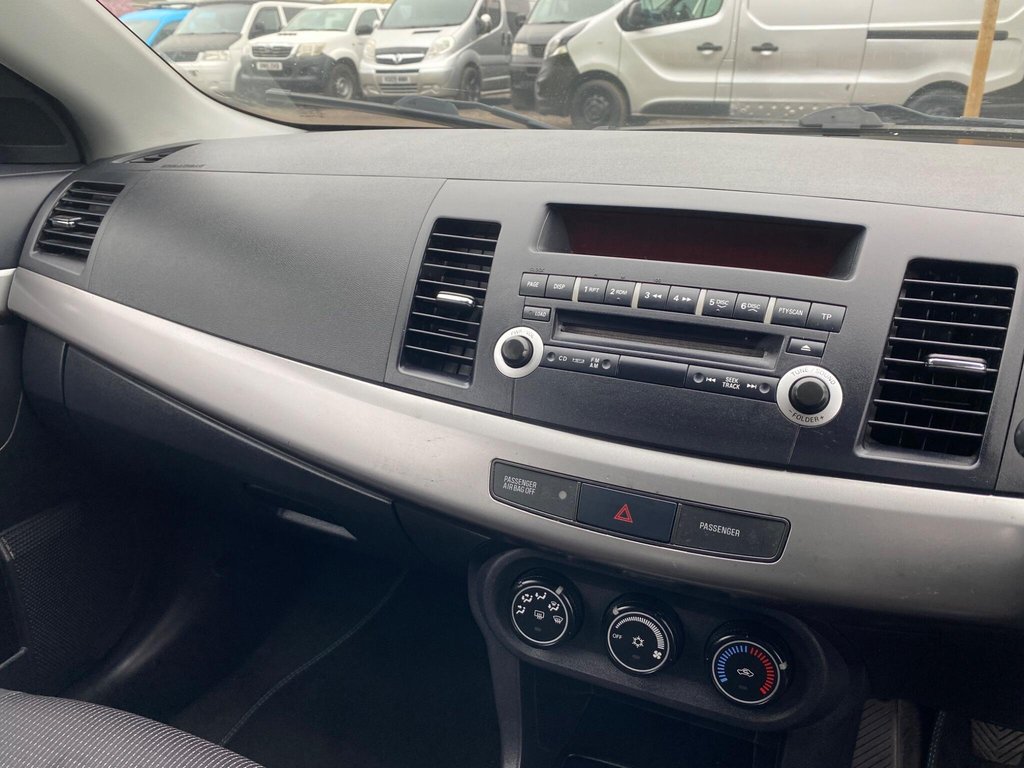 Used Mitsubishi Lancer 2009 for sale - 77780591: Photo 8