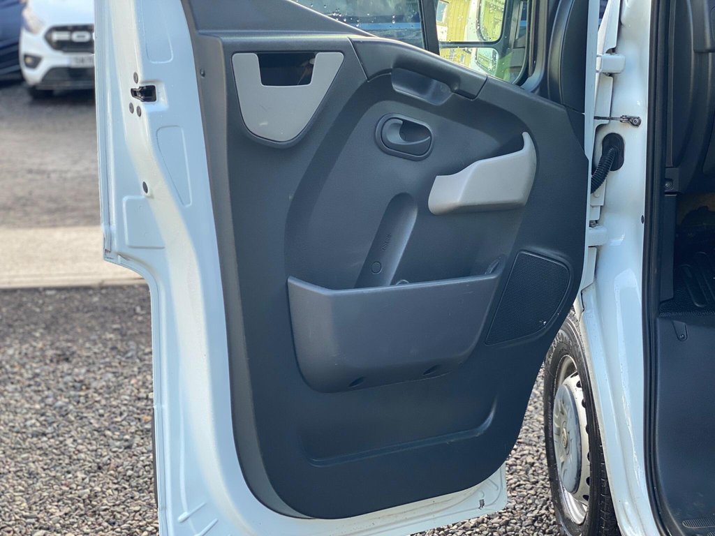 Used Vauxhall Movano 2016 for sale - 77236364: Photo 48