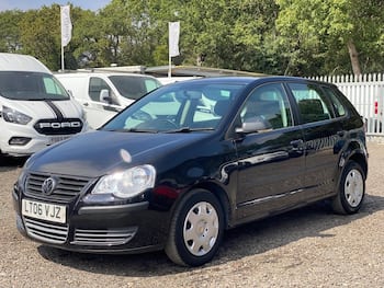 Used Volkswagen Polo 2006 for sale - 79755378: Photo