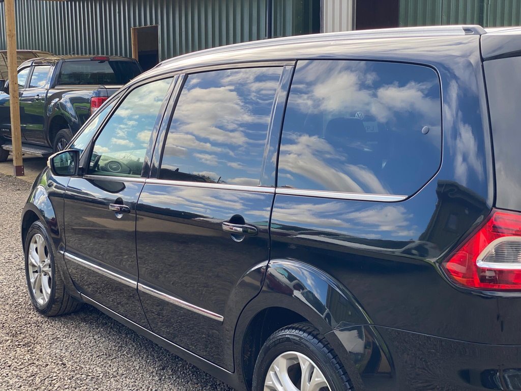 Used Ford Galaxy 2012 for sale - 76439082: Photo 18