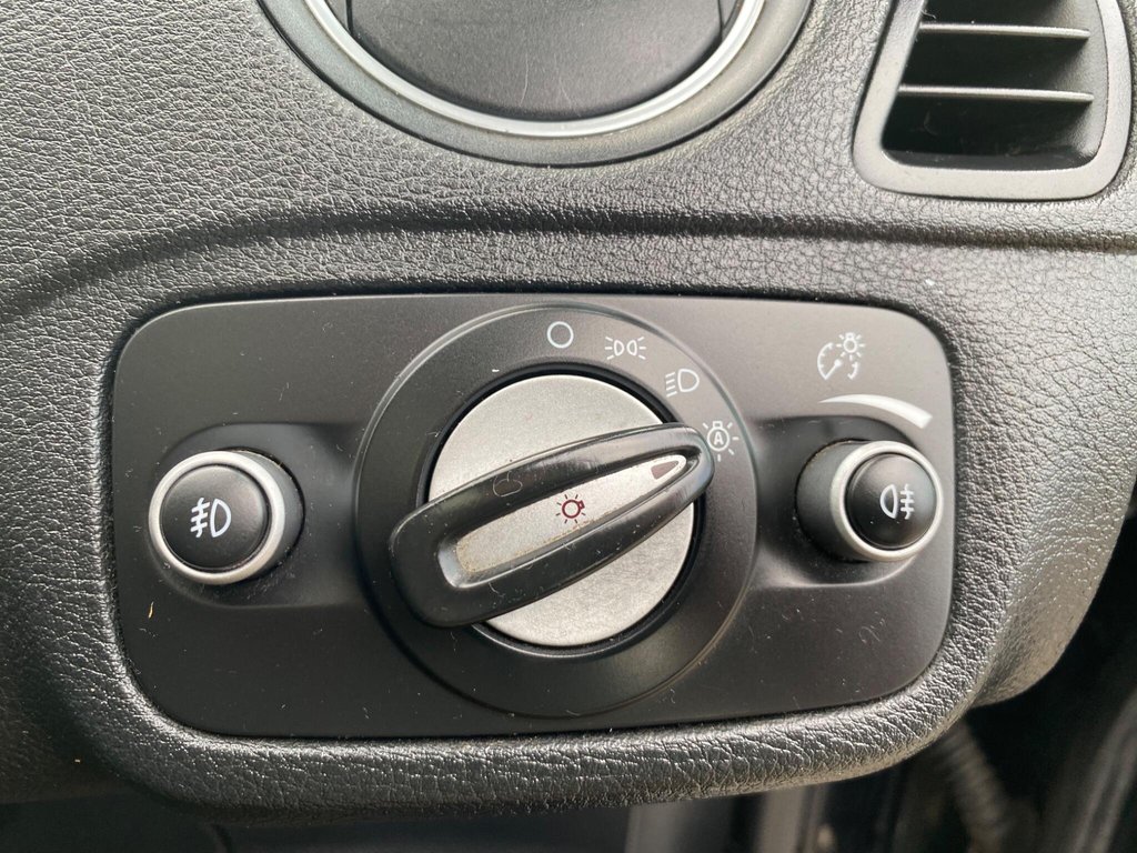 Used Ford Galaxy 2012 for sale - 76439082: Photo 32