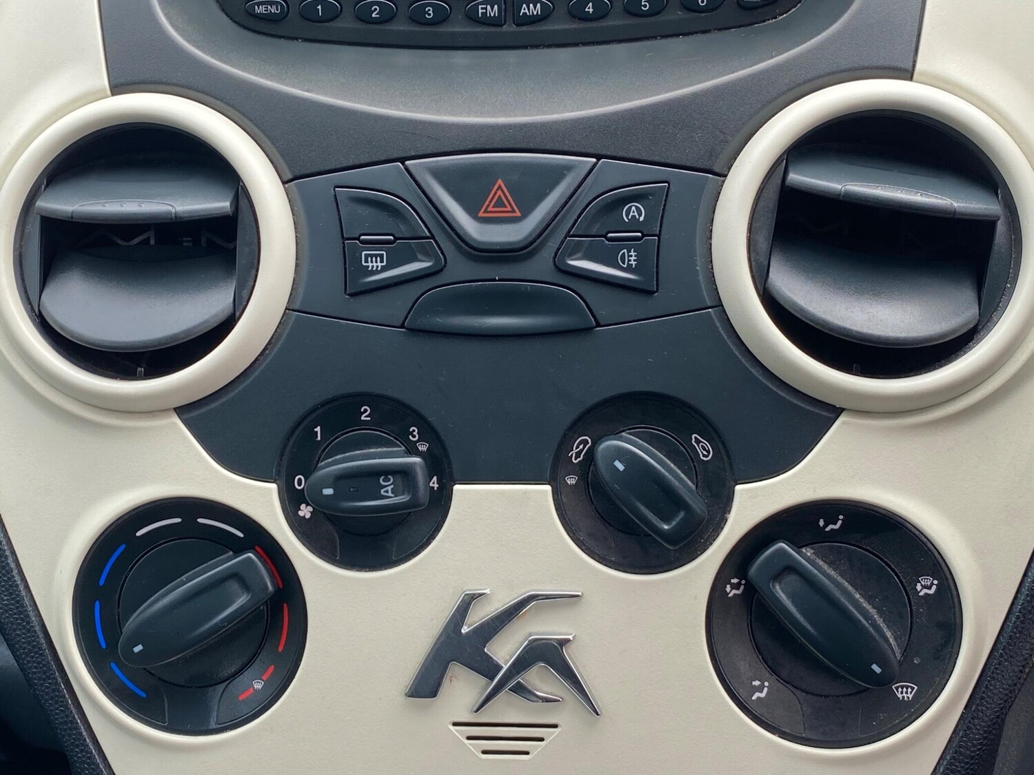 Vehicle 33