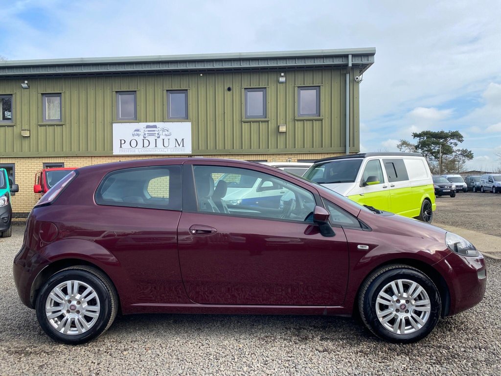 Used Fiat Punto 2012 for sale - 77739719: Photo 22