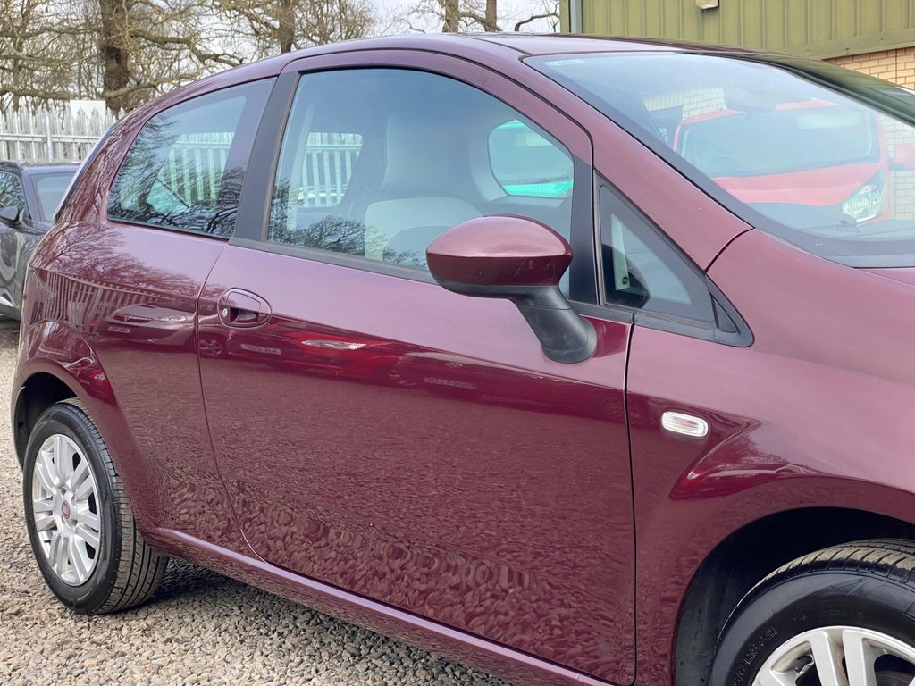 Used Fiat Punto 2012 for sale - 77739719: Photo 24