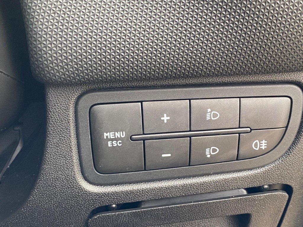 Used Fiat Punto 2012 for sale - 77739719: Photo 39