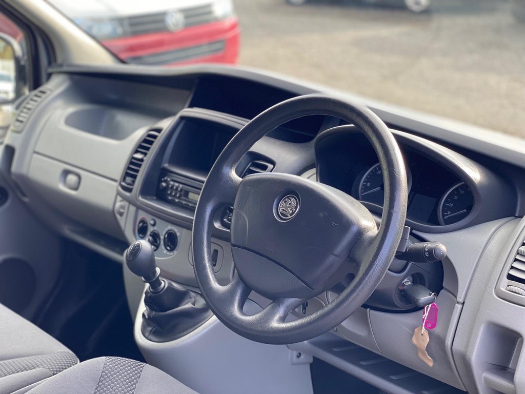 Used Vauxhall Vivaro 2011 for sale - 76439000: Photo 24