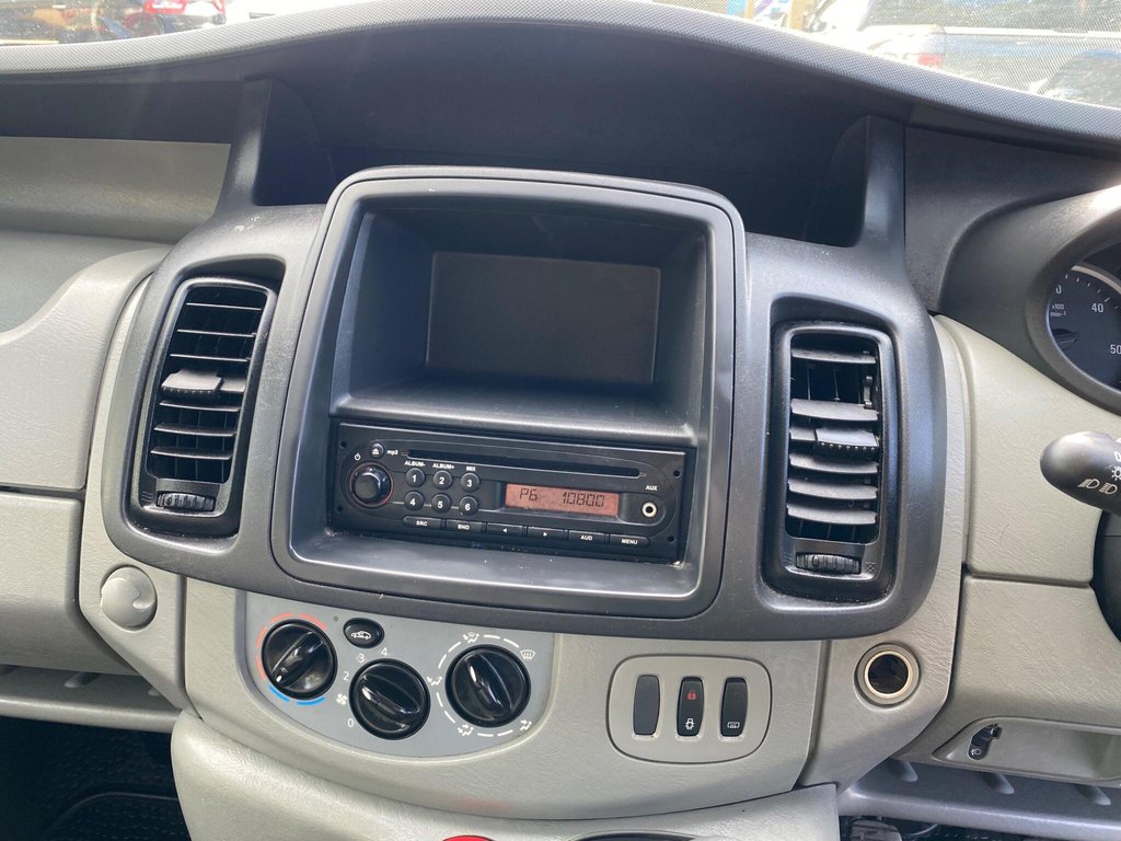 Used Vauxhall Vivaro 2011 for sale - 76439000: Photo 27