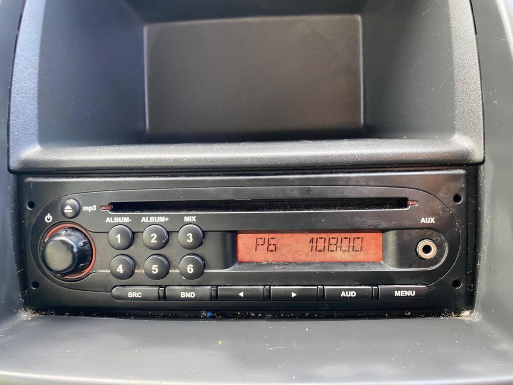 Used Vauxhall Vivaro 2011 for sale - 76439000: Photo 28