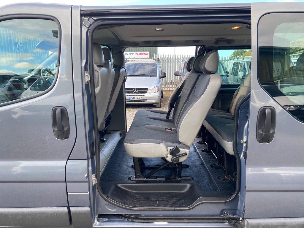 Used Vauxhall Vivaro 2011 for sale - 76439000: Photo 7